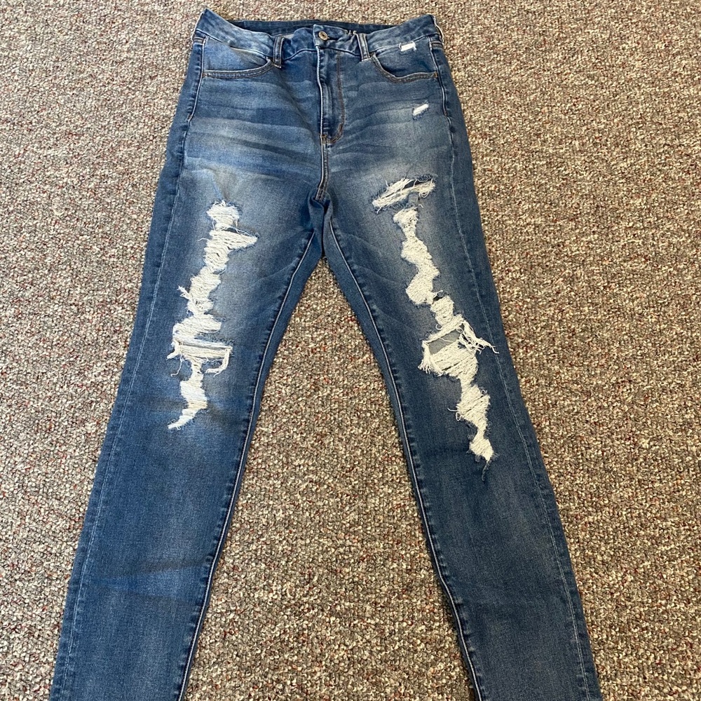 Ripped jeans